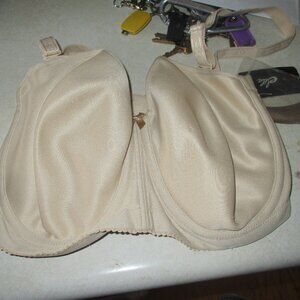 Elila Women’s Bra S 4820 nude new nwt 34G
